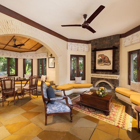 The Riverview Retreat Corbett By Leisure Hotels Garjia Dış mekan fotoğraf