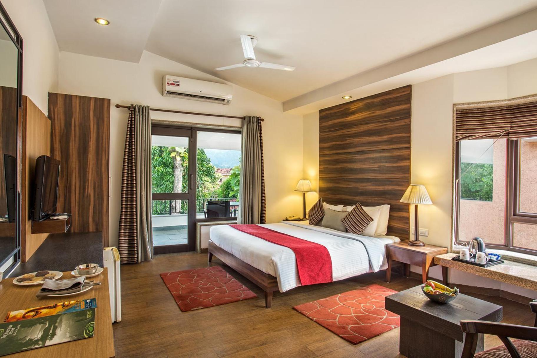 The Riverview Retreat Corbett By Leisure Hotels Garjia Dış mekan fotoğraf