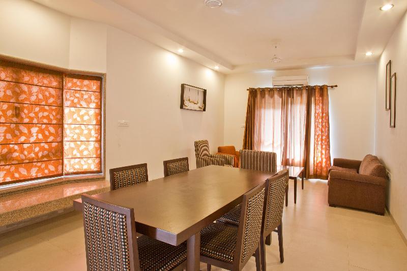 The Riverview Retreat Corbett By Leisure Hotels Garjia Dış mekan fotoğraf
