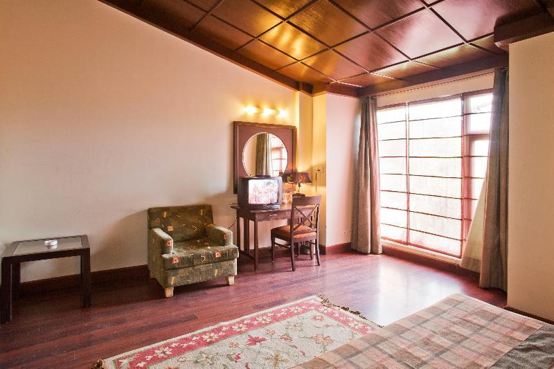 The Riverview Retreat Corbett By Leisure Hotels Garjia Dış mekan fotoğraf