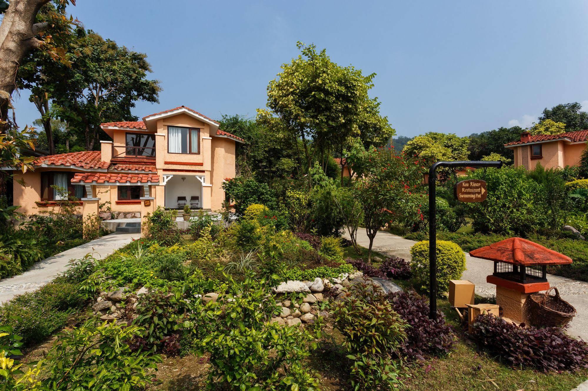 The Riverview Retreat Corbett By Leisure Hotels Garjia Dış mekan fotoğraf